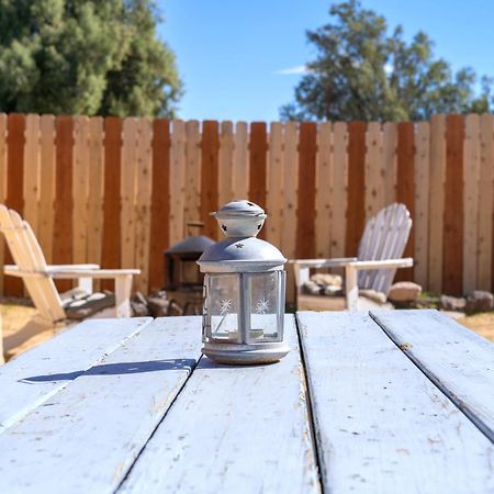 Cozy Stylish Home In The Heart Of Jt Village Joshua Tree Luaran gambar