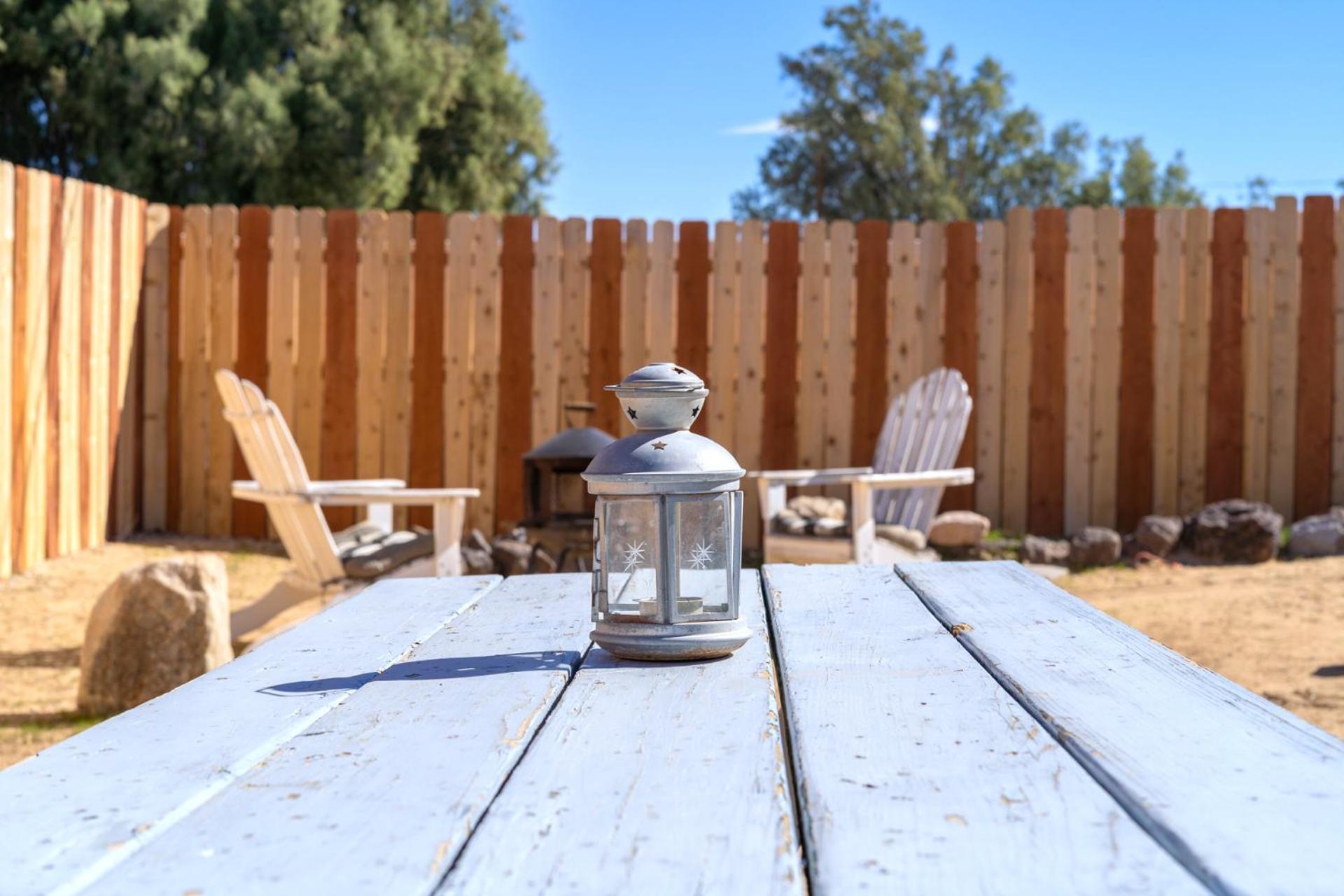 Cozy Stylish Home In The Heart Of Jt Village Joshua Tree Luaran gambar
